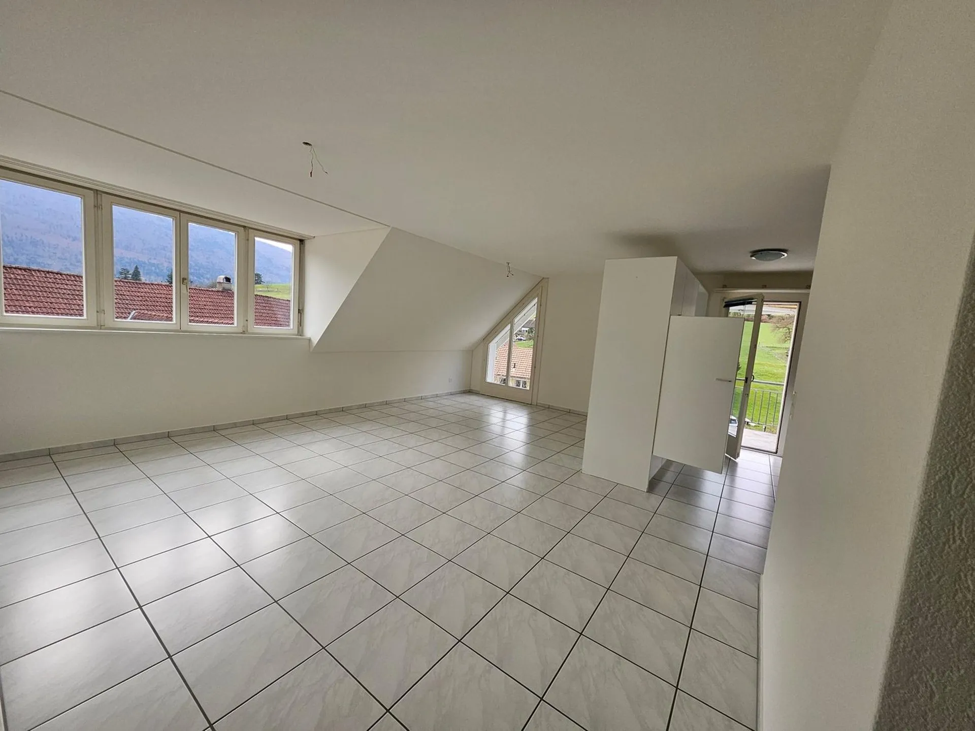 Charmante 4-Zimmer-Dachwohnung in ruhiger Lage von Laupersdorf