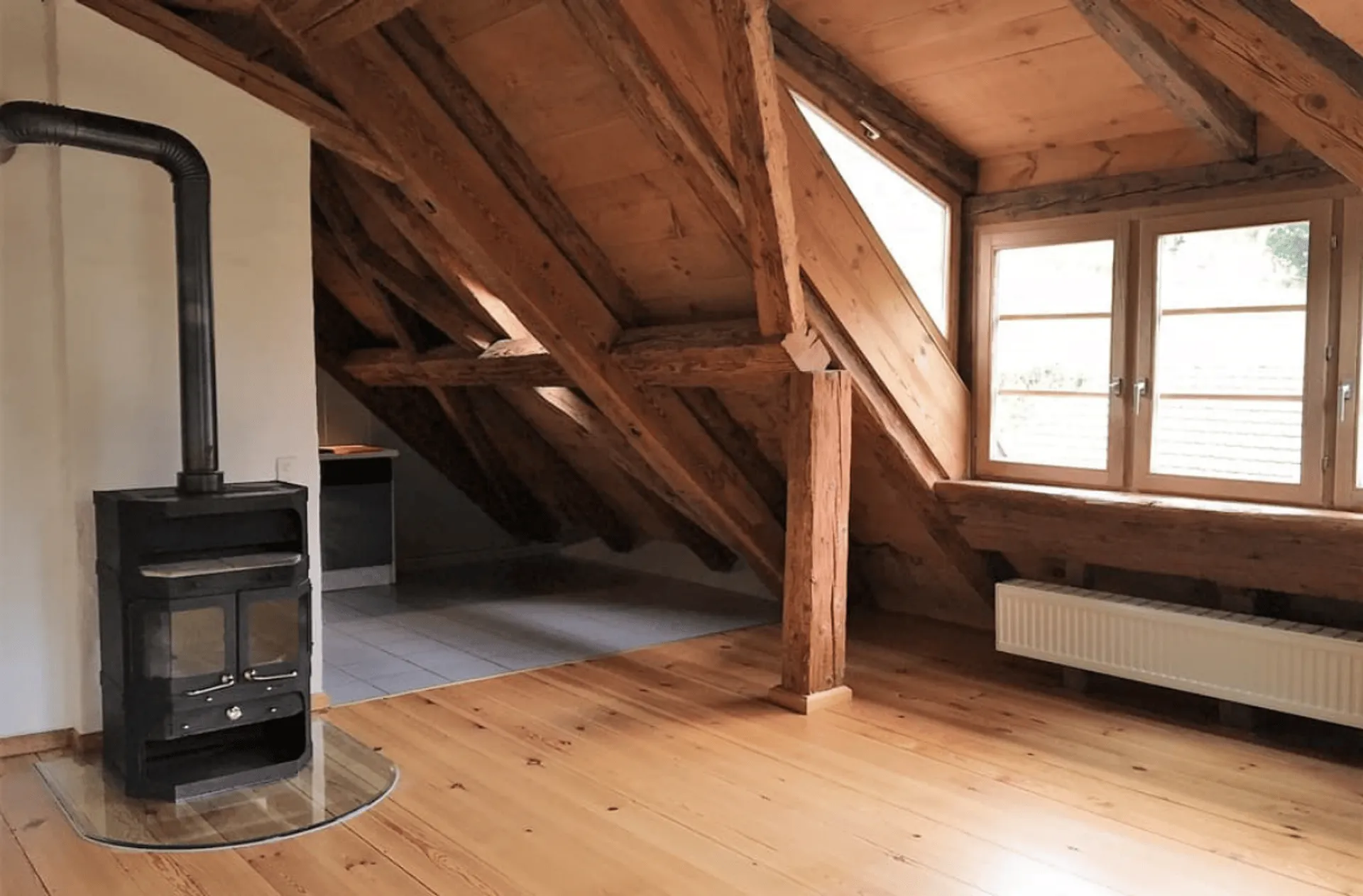 Charmante 3.5 -Zimmer-Wohnung in historischem Gebäude in Bretzwil