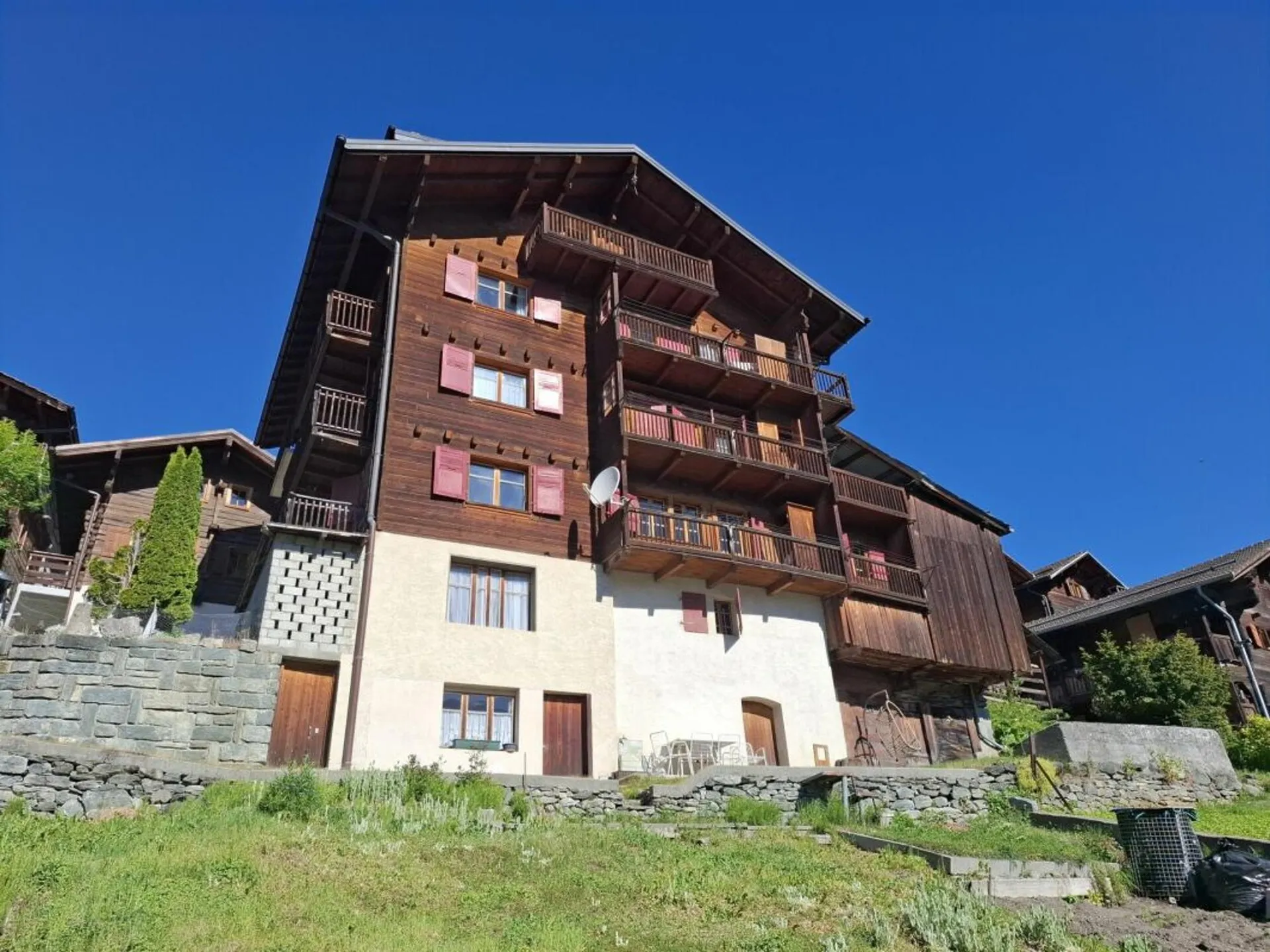 Appartement avec vue panoramique à Hérémence (VS)