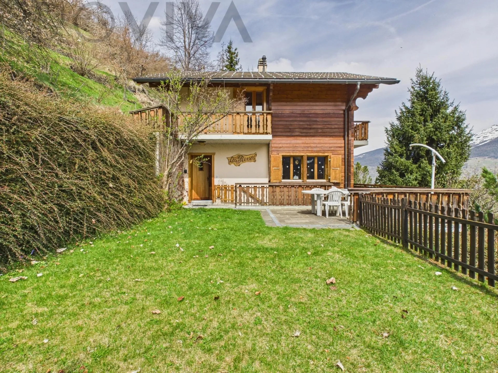 Chalet im Val d'Hérens - Aussicht, Charme & Nähe zu den Skigebieten