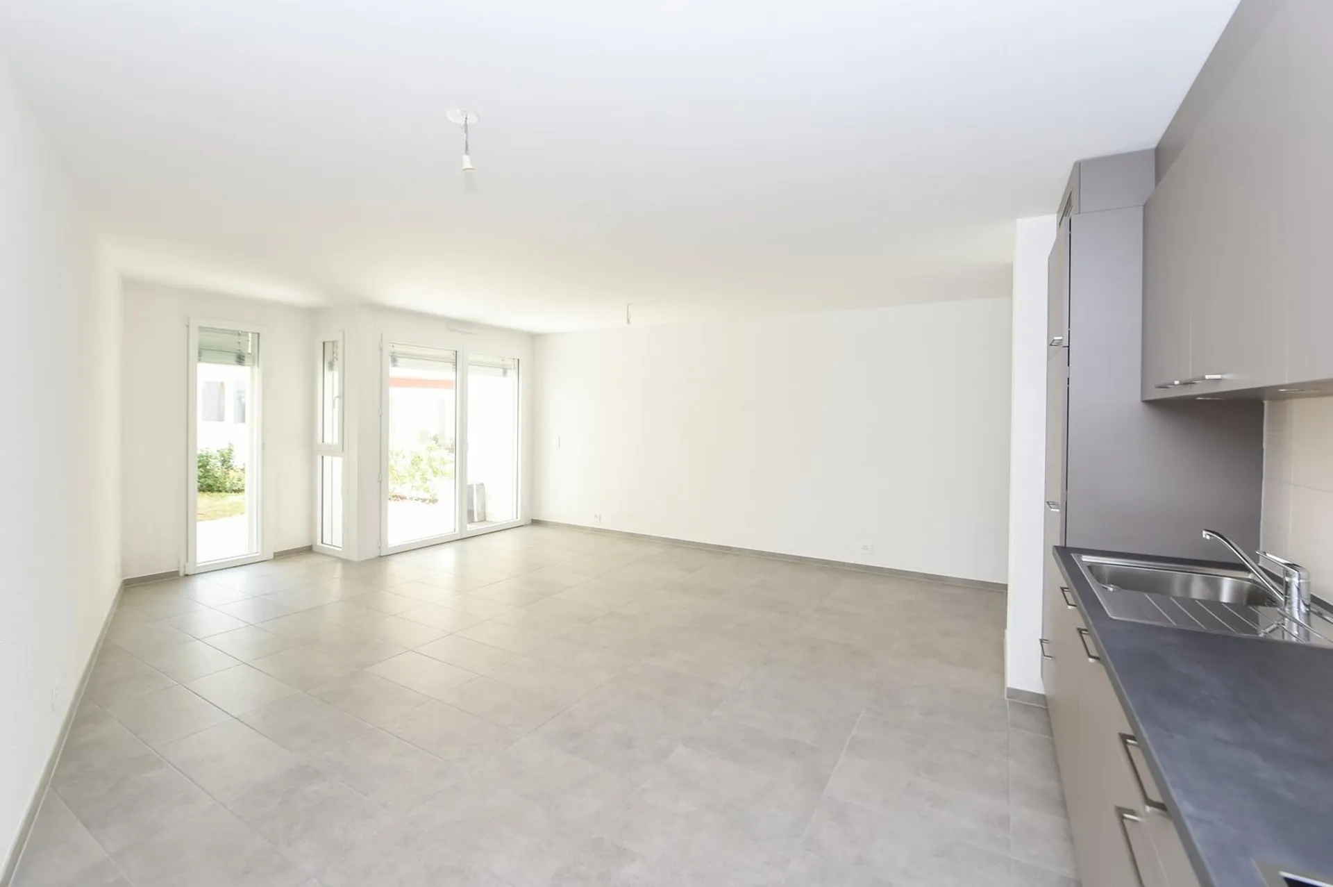 À louer ! Un magnifique appartement de 2 pièces 1/2, avec terrasse, au coeur de Monthey !