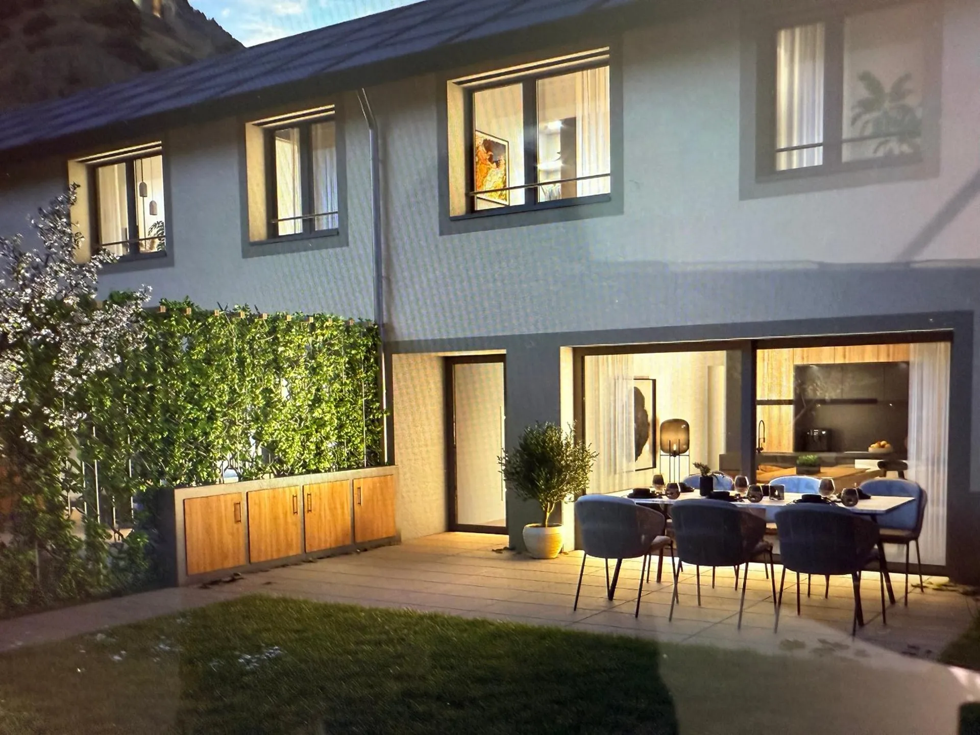 Magnifique maison bifamiliale neuve de 6 pièces à Saillon, en cours de construction