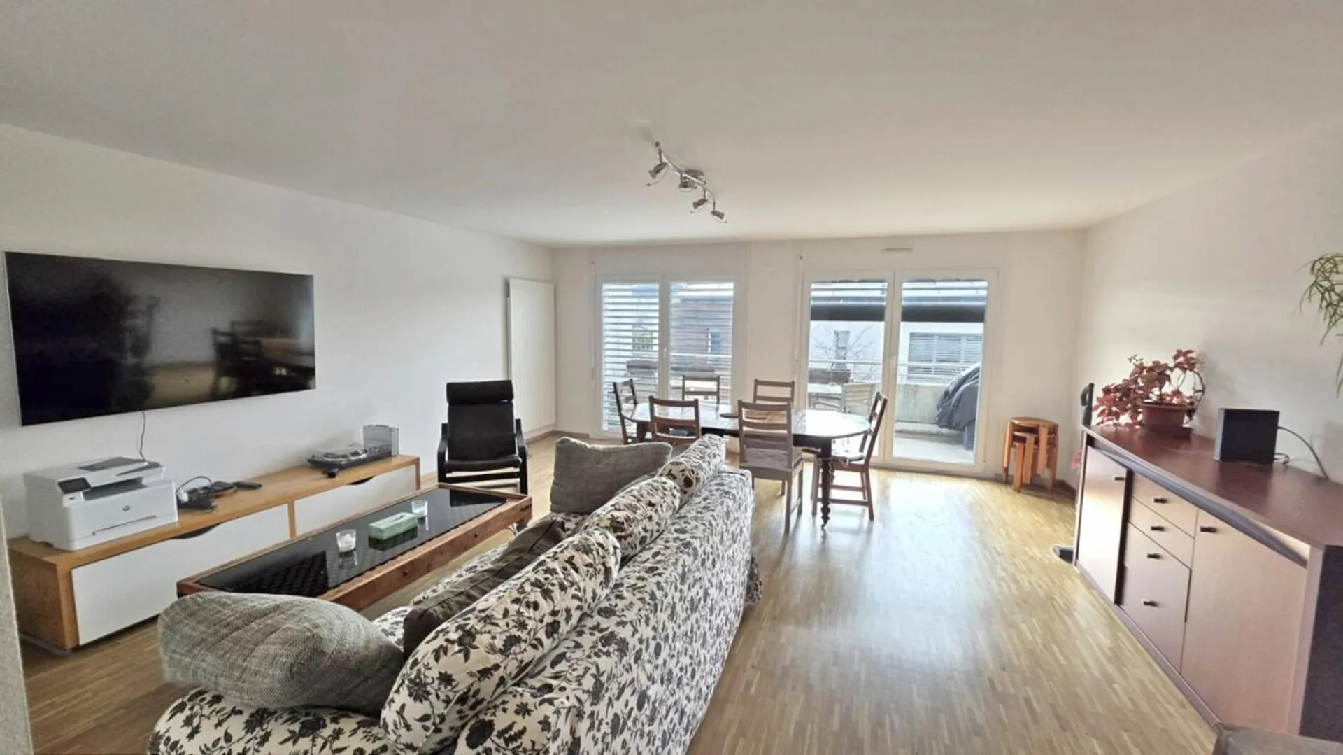 Appartement de 5 pièces - Plan-les-Ouates