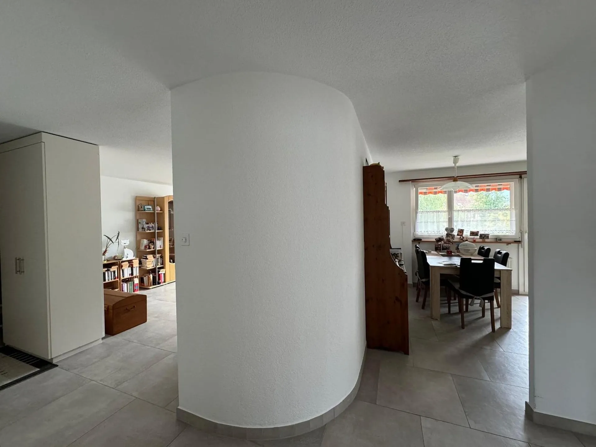 Appartement de 4.5 pièces, avec balcon