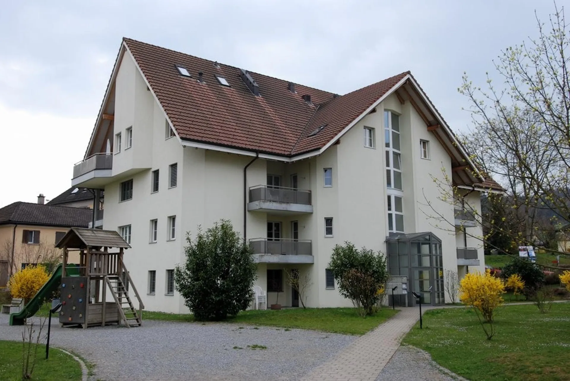 Moderne Dach-Maisonettewohnung
