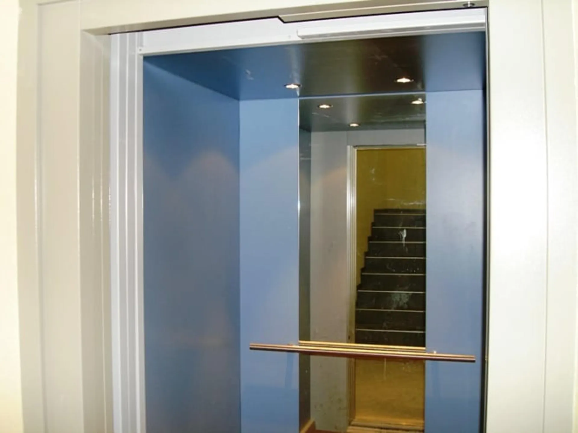 Image 7