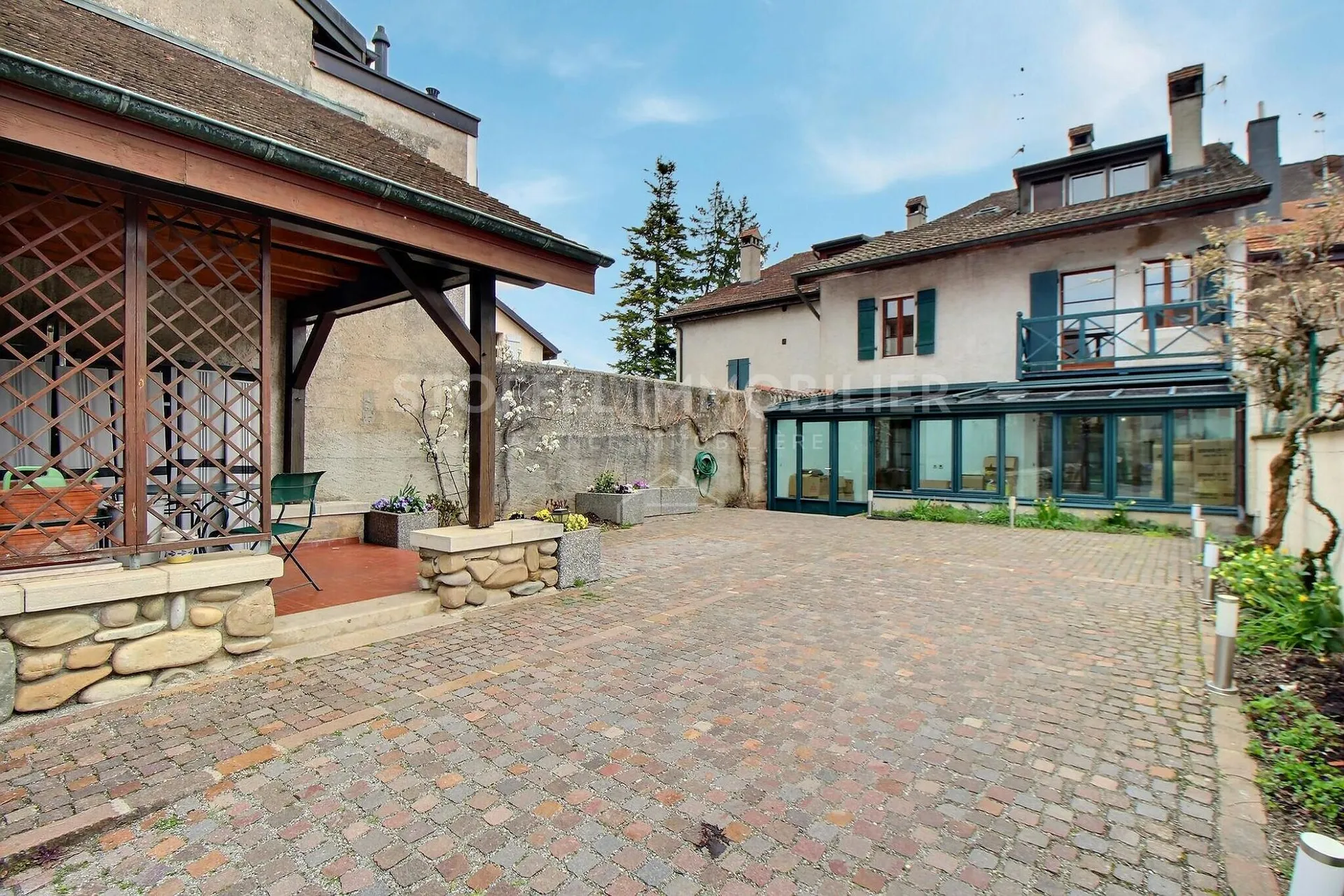 Grande maison villageoise de charme - Co-Exclusivité