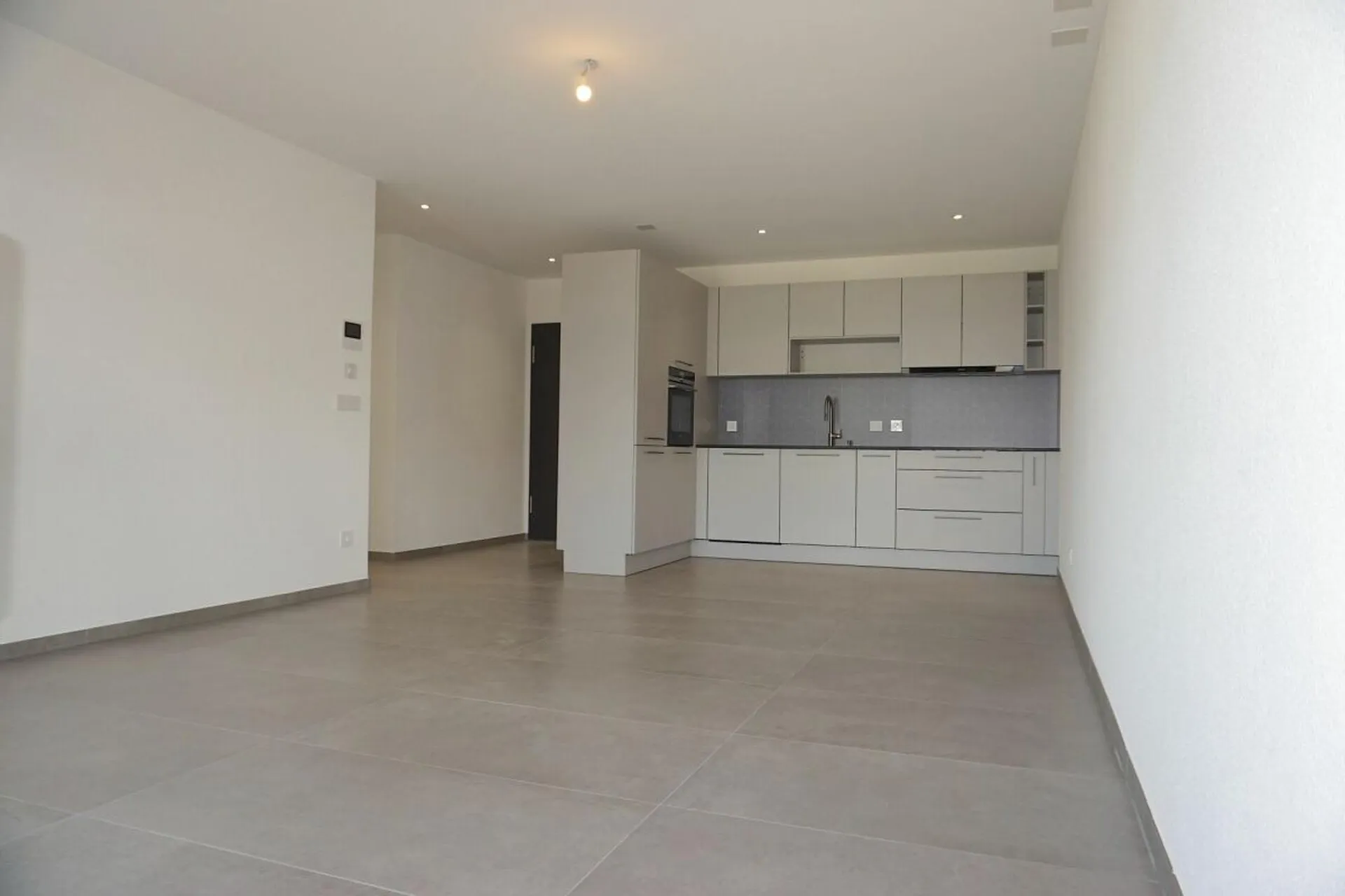 Appartement de 3,5 pièces - Surface net de 74 m2 - Terrasse de 19 m2 - orienté ouest