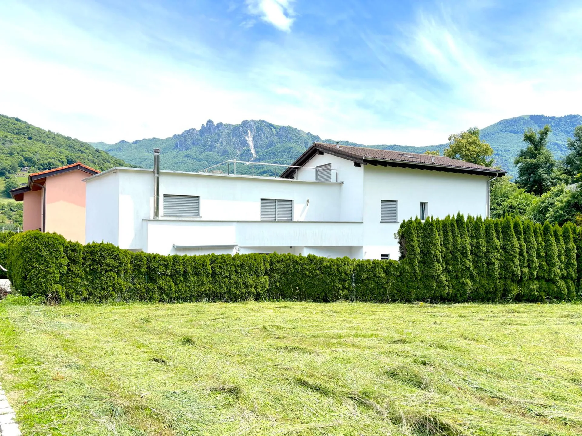 Moderna villa a pochi minuti da Lugano