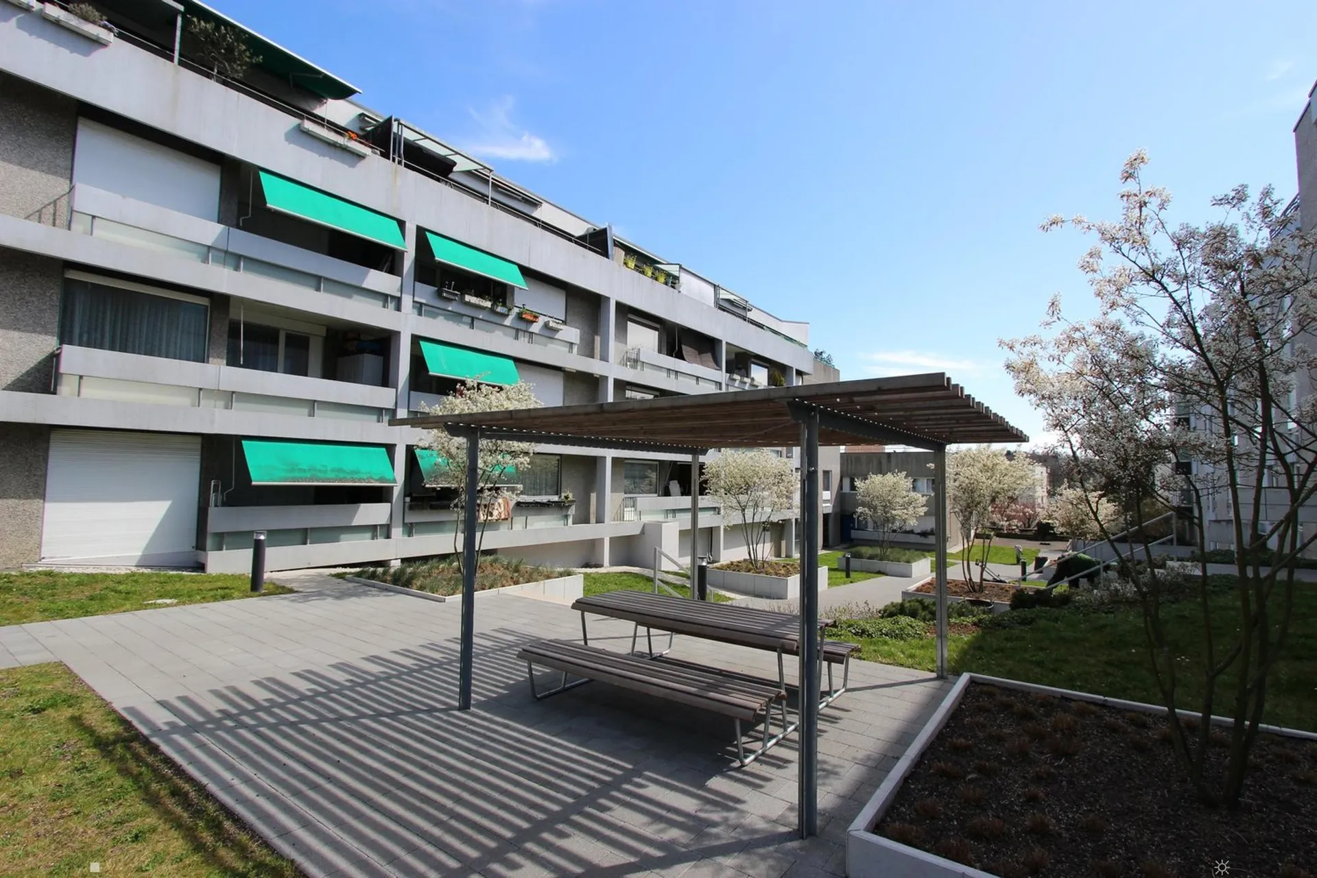 Nähe Wald und Schulen