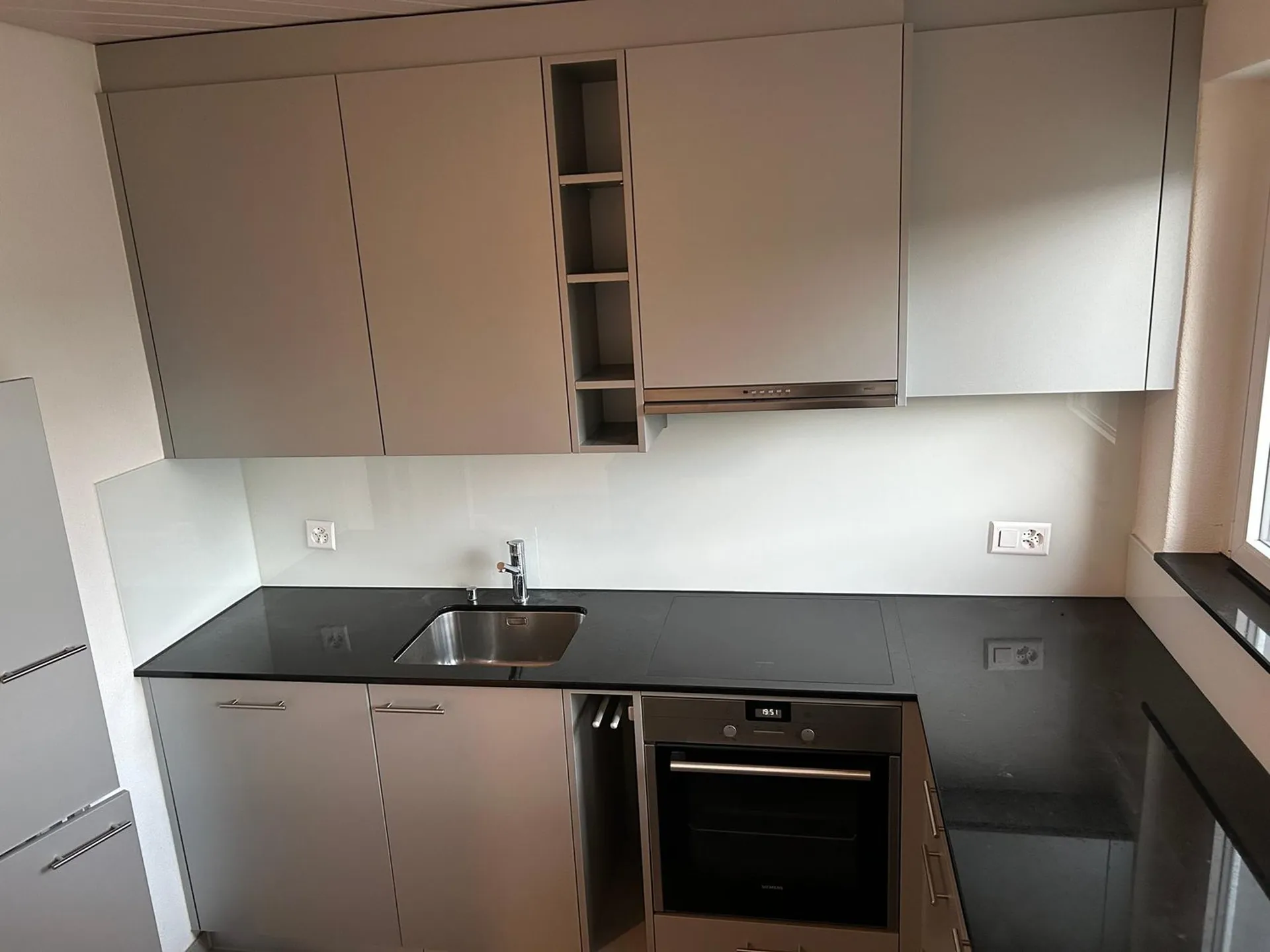 Helle 3.5-Zimmer-Wohnung mit Balkon in Heimberg – ab Juli 2026 verfügbar