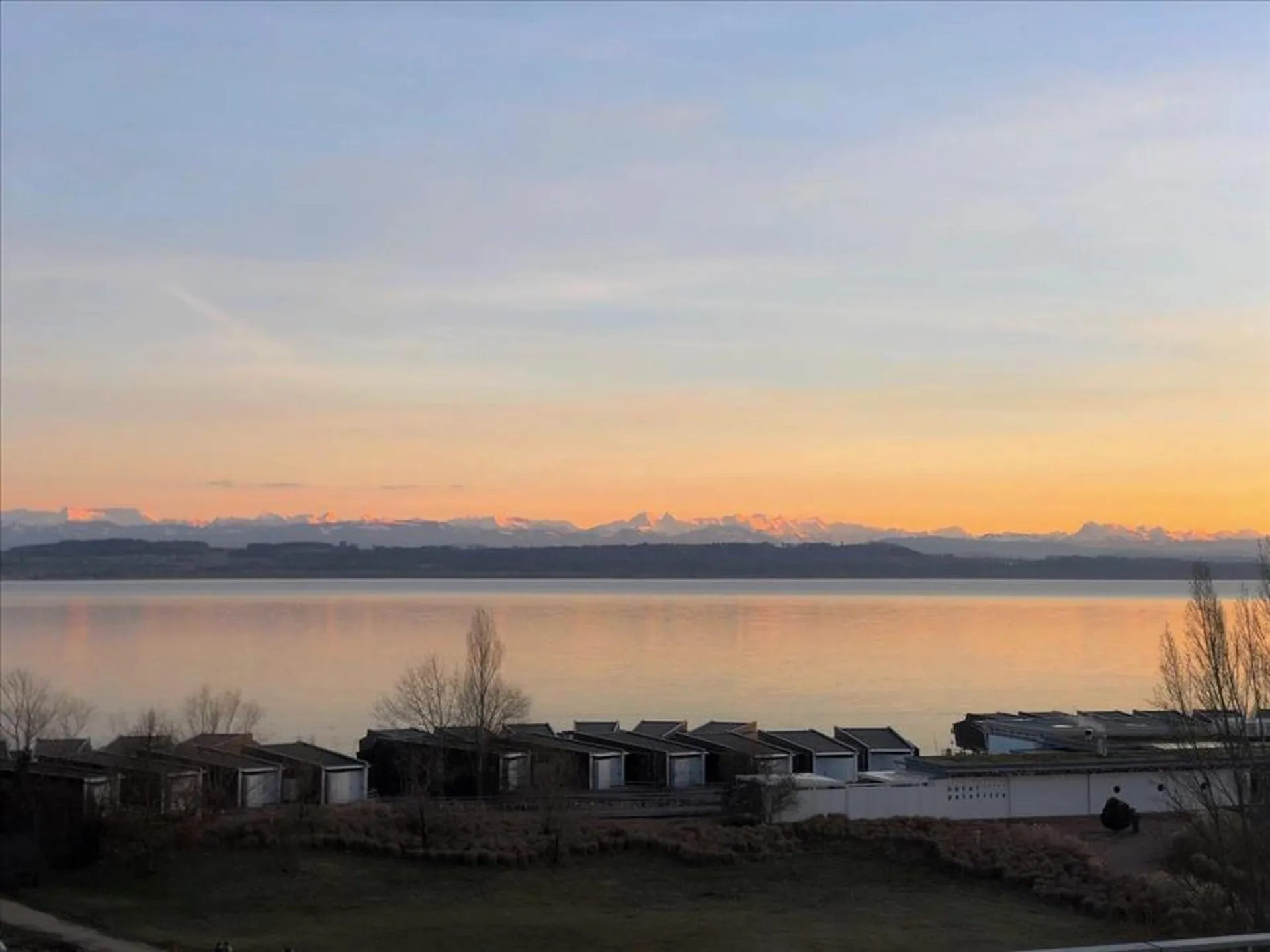 EXCEPTIONNEL - Appartement en attique de 4,5 pièces - Terrasse de 202 m2