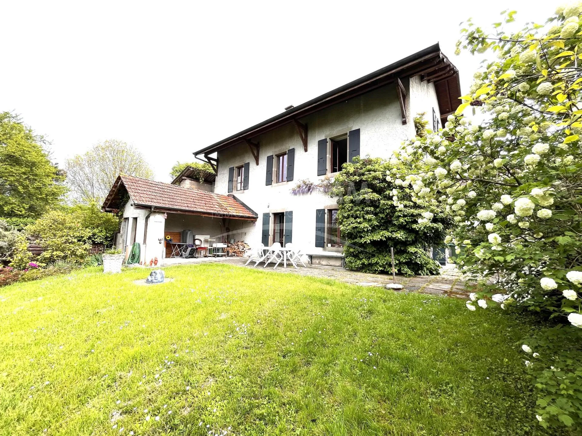 Exclusivité - Maison villageoise en pleine campagne - Cheminée - 4 Chambres - 2 salles de bain - DISPO DE SUITE