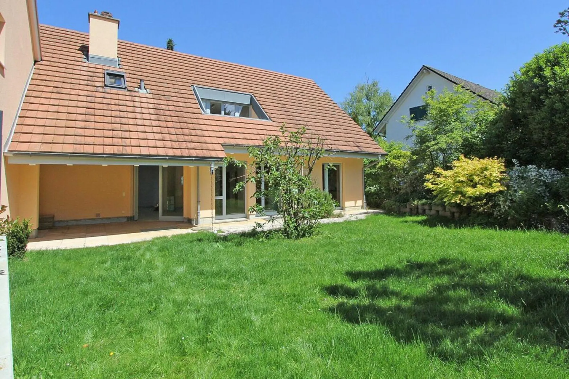 Pfeffingen Burgweg 25