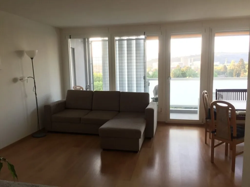 Zentrale 3.5-Zimmer-Wohnung mit Balkon!