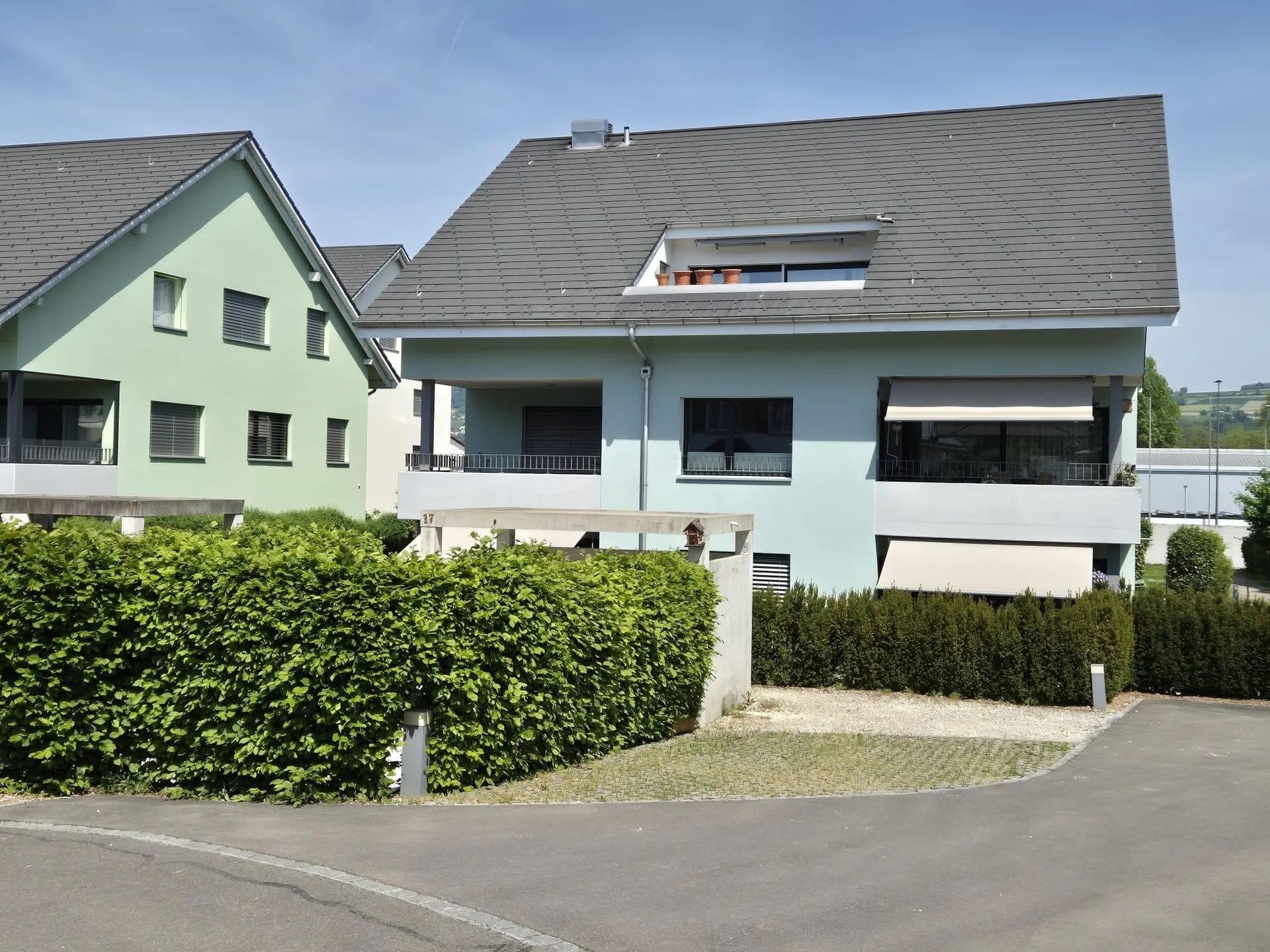 Image 12