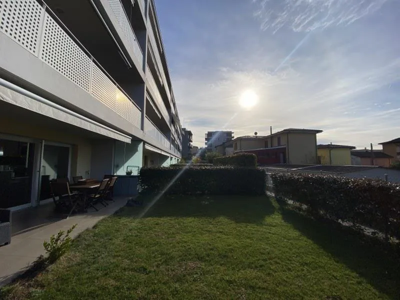 APPARTAMENTO 5.5 LOCALI CON GIARDINO - IDEALE PER LA TUA FAMIGLIA