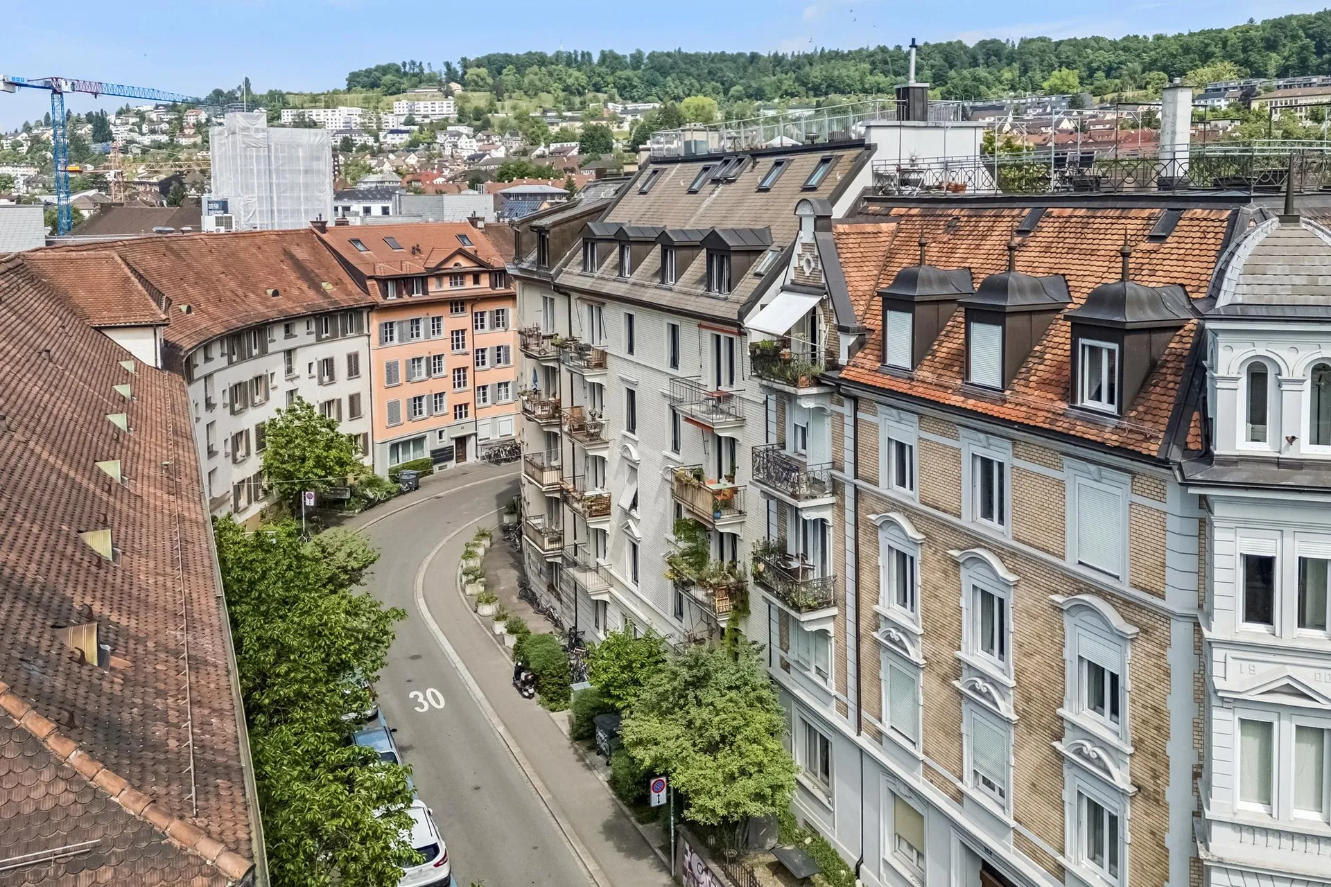 Exclusive design garden apartment in a sought-after, quiet city location