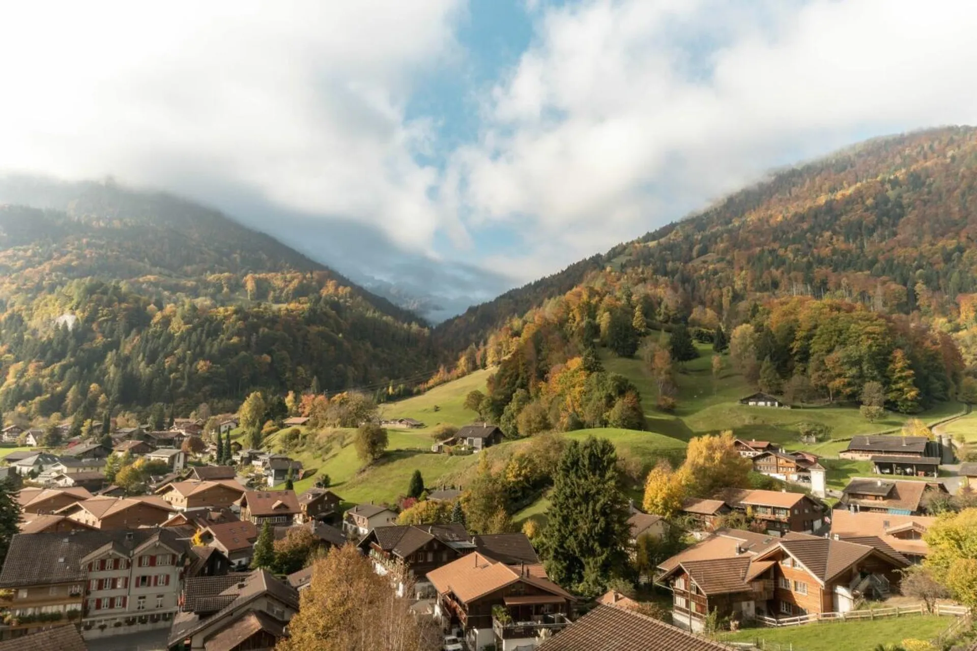 Appartement de vacances 4.5 pièces n° 17 dans la maison multifamiliale neuve Schönbühl 360° à Wilderswil