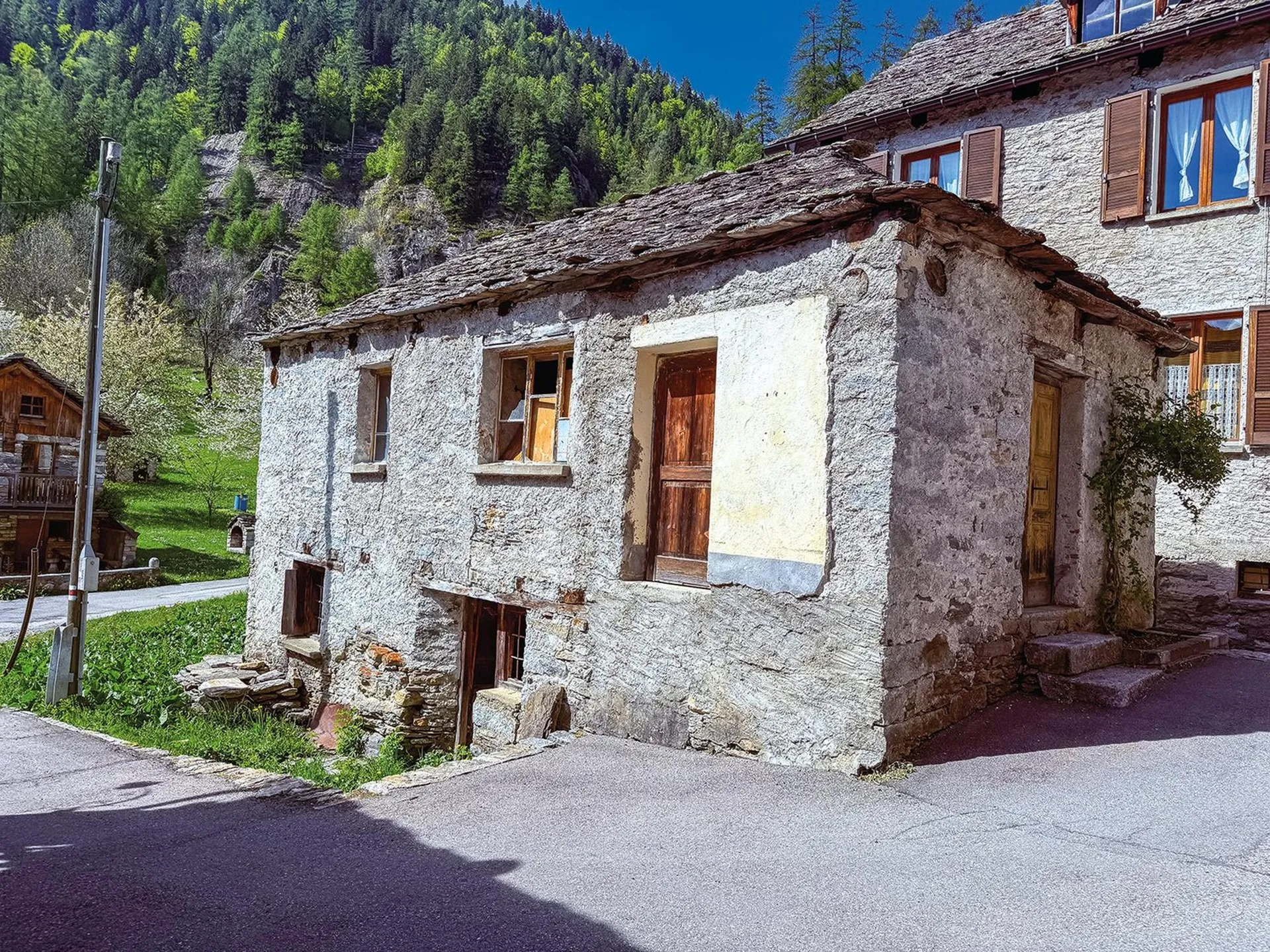 Image 10