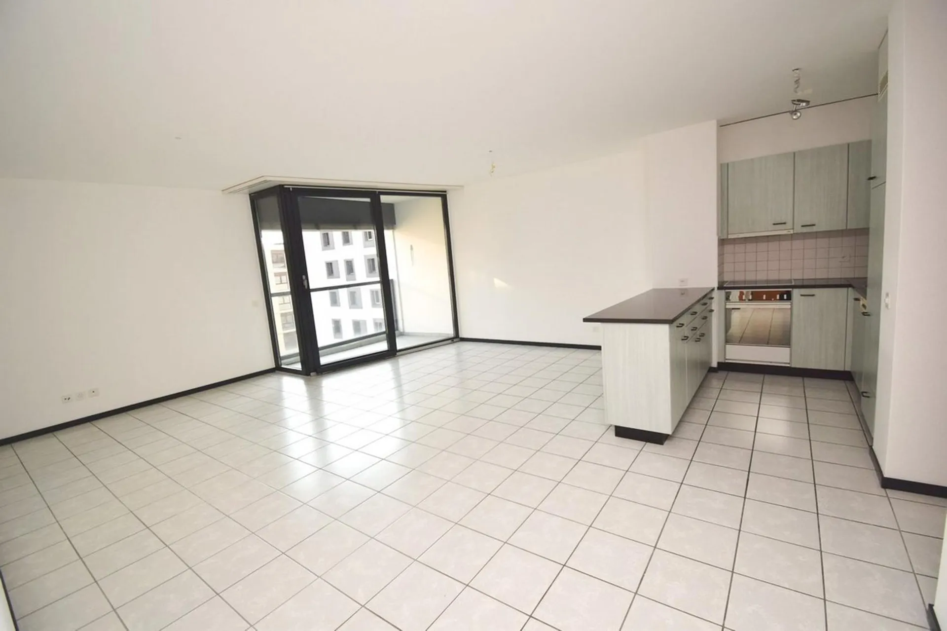 Locarno - 3.5 locali - 1° MESE GRATIS (ref. 95-516)