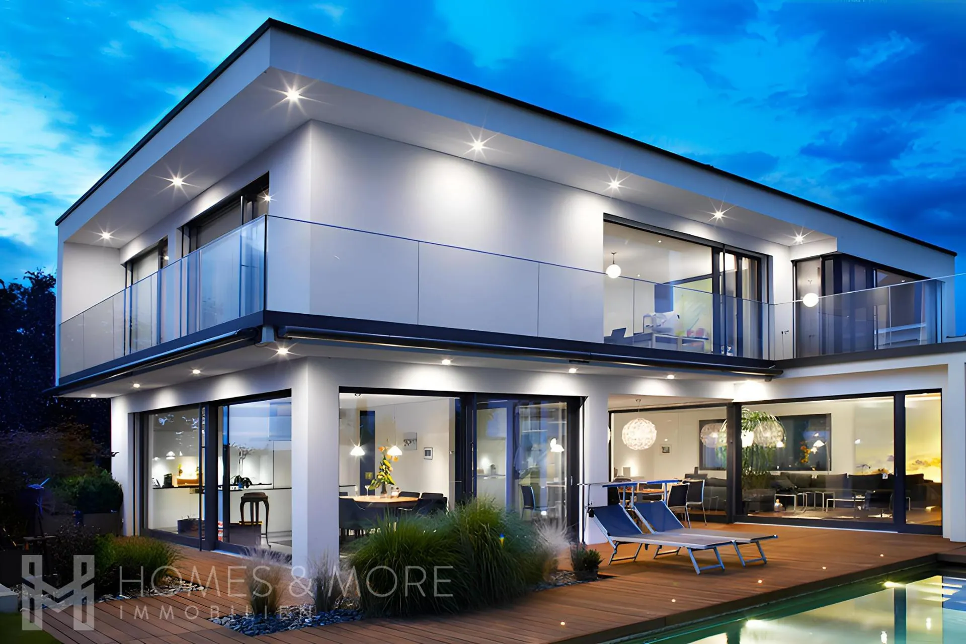 ARCHITETTURA MODERNA INCONTRA POSIZIONE RESIDENZIALE TRANQUILLA