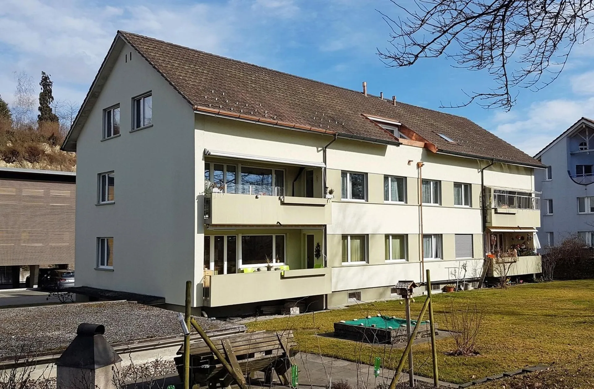 Moderne Dachwohnung an bester Lage