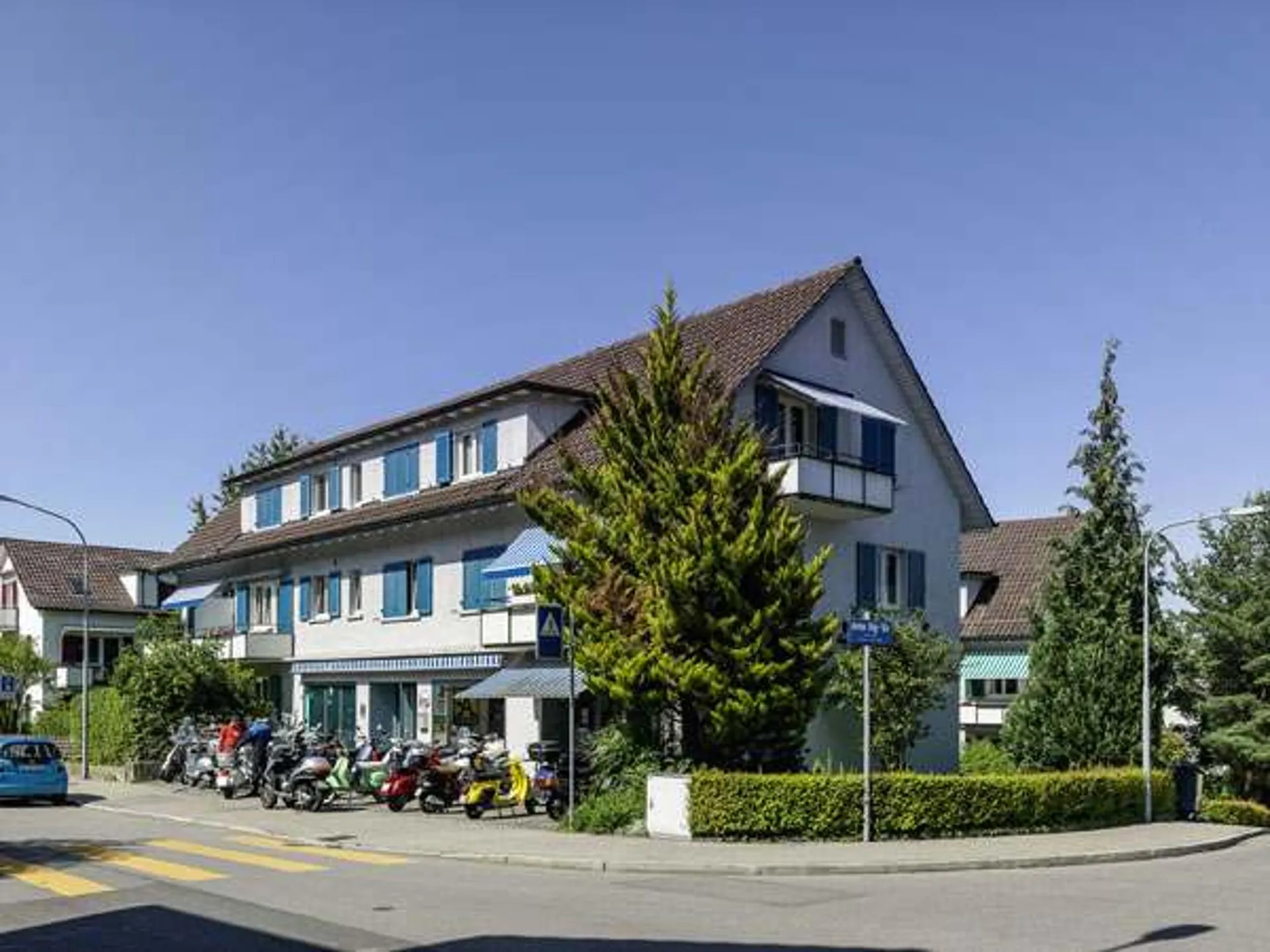 Attraktive 2.5-Zimmerwohnung an der Käferholzstrasse 230