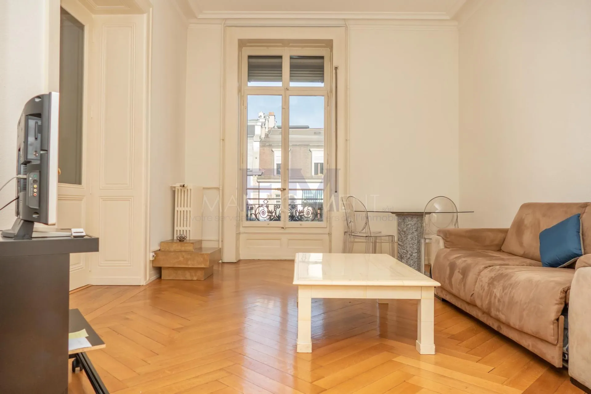 Florissant/Malagnou, Bd des Tranchées - 3 pcs d'env. 70m2 au 2ème étage