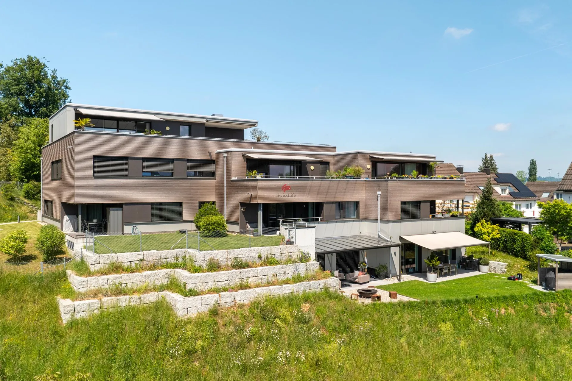 Helle Wohlfühloase über der Stadt mit traumhafter Terrassenwohnung-Atmosphäre