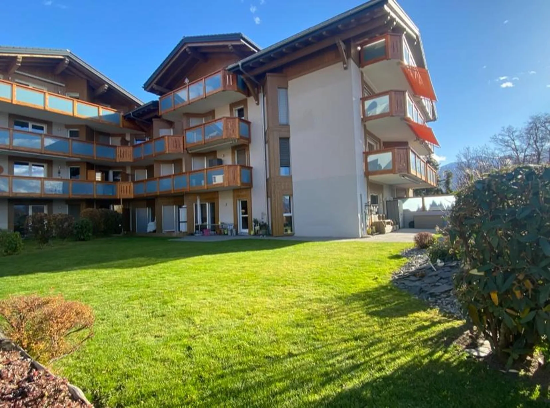 Magnifique appartement avec vue sur la plaine