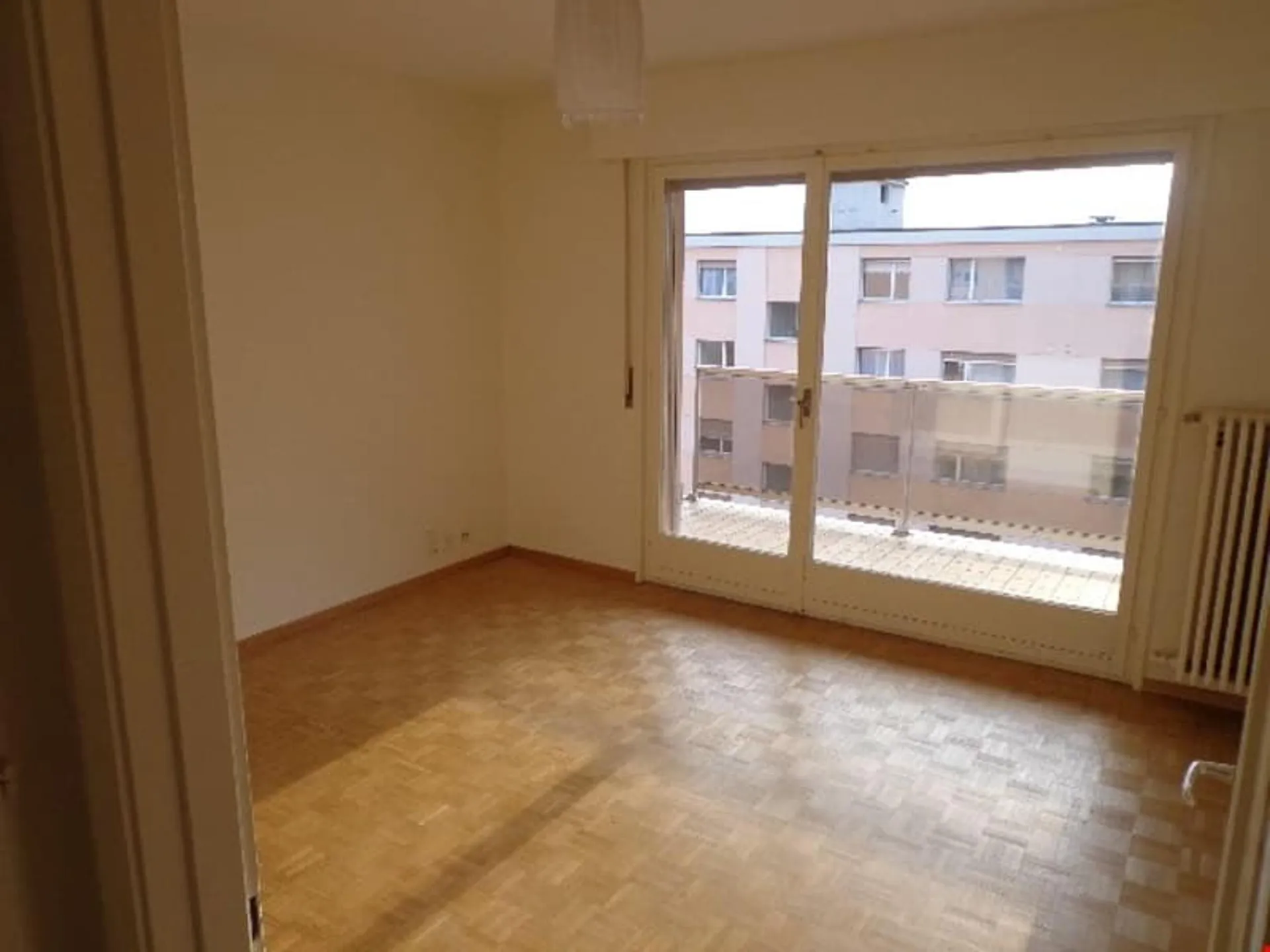 Appartement lumineux de 4.5 pièces avec balcon à Vétroz