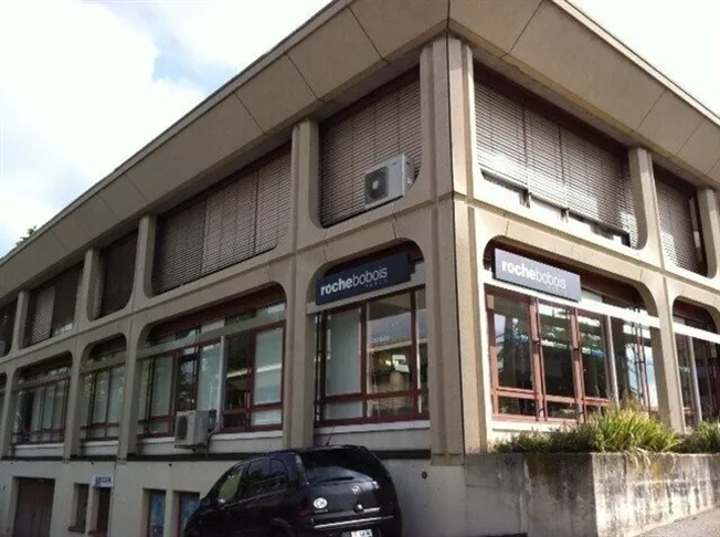 Place souterraine à louer à Crissier