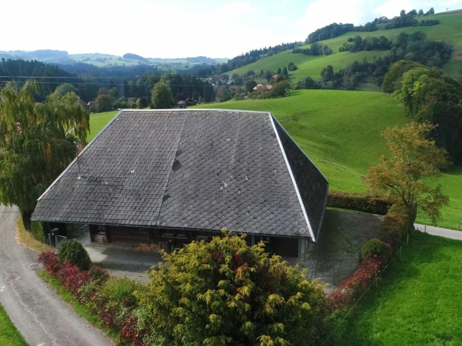 Umgebautes Bauernhaus mit Charme und Weitsicht an ruhiger Lage