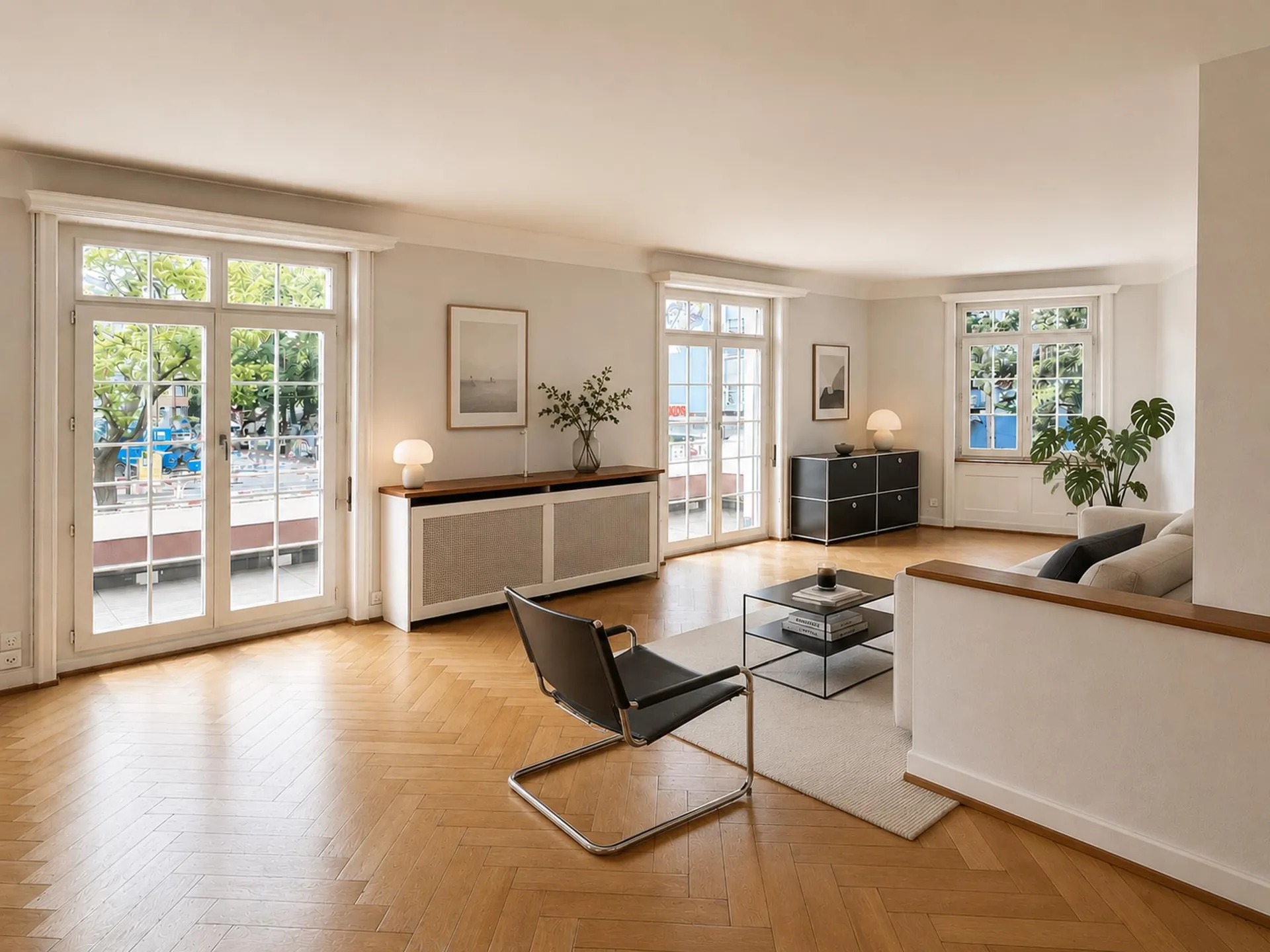 Grosszügige 3.5-Zimmer-Altbauwohnung mit Balkon und Loggia am Neuweilerplatz