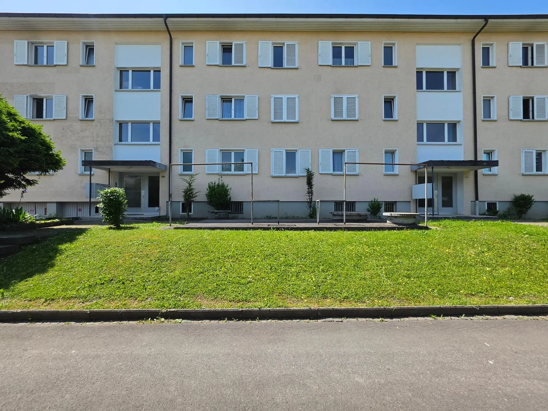 Moderne 4-Zimmer-Wohnung mit Balkon in St. Margrethen!
