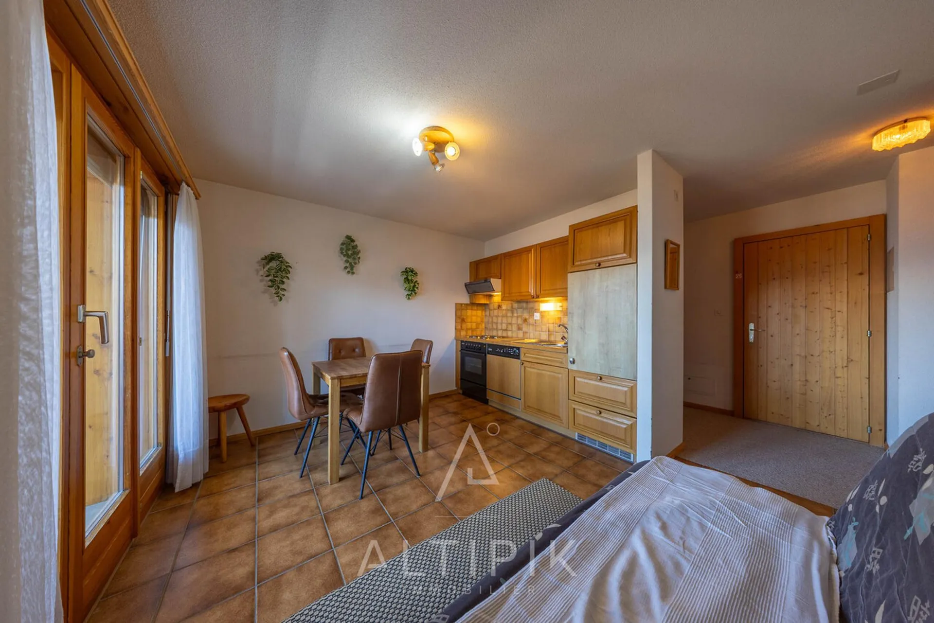 Appartement au calme à 500m de la télécabine, vue incroyable