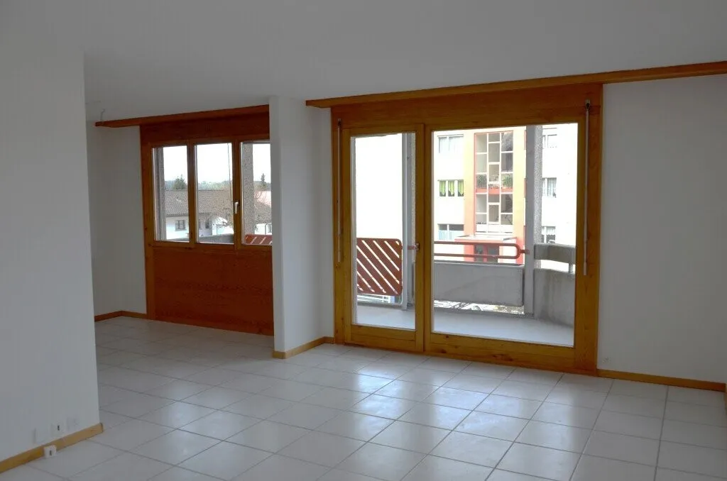 Grosszügige Wohnung in Tafers - ideal für Familien oder Paare!