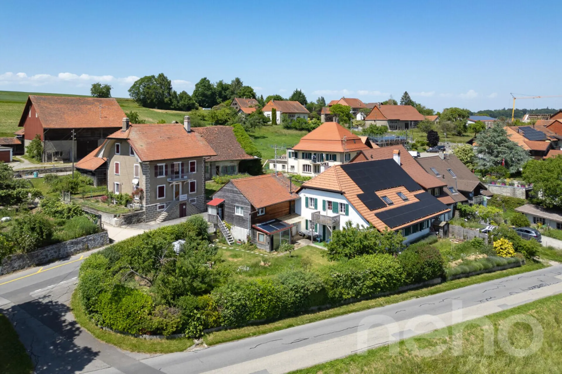 Maison de caractère avec 3 logements, jardin et vue ? fort potentiel