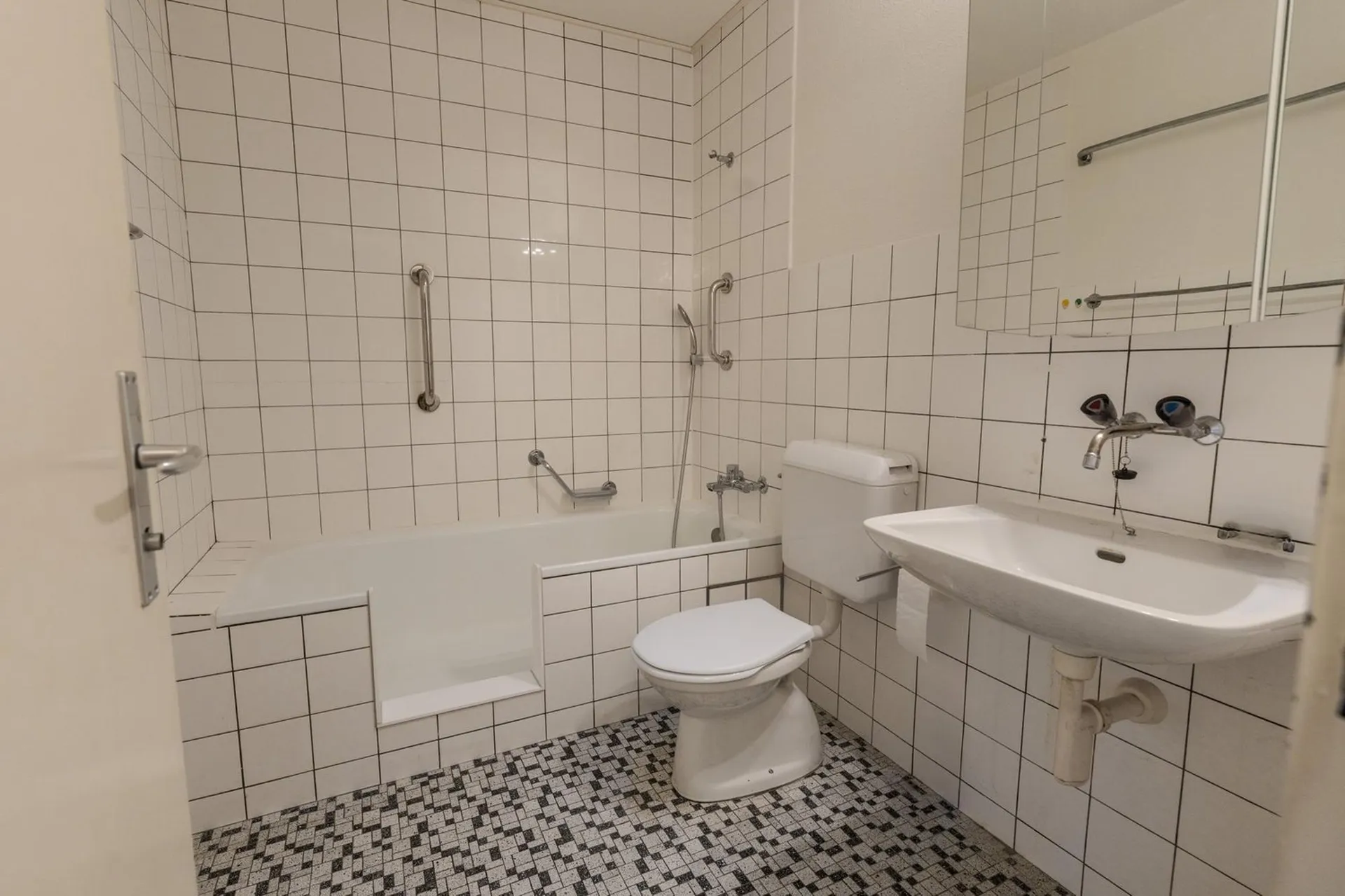 Image 11