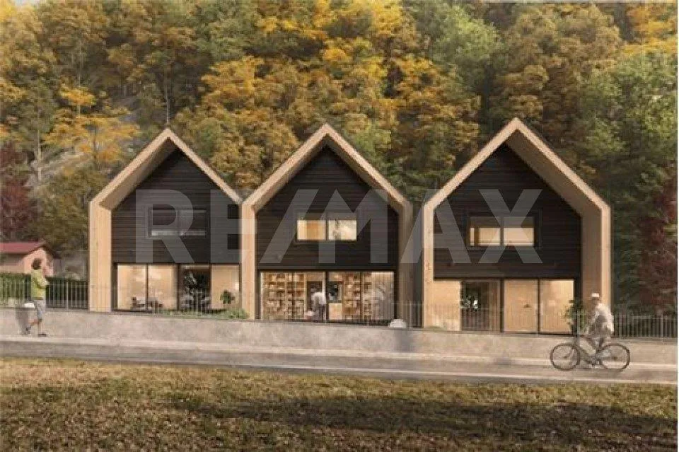 Costruzione di 3 case "Residenza Sosto" (Casa 2)