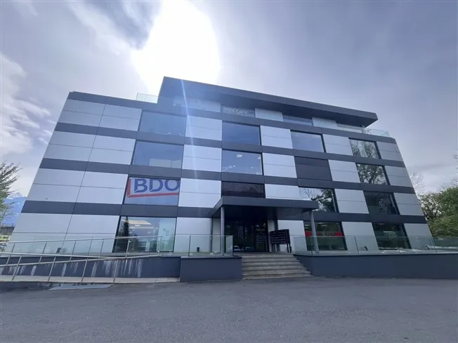 Moderne Fläche 243 m2 - Kostenlos 1 Monat