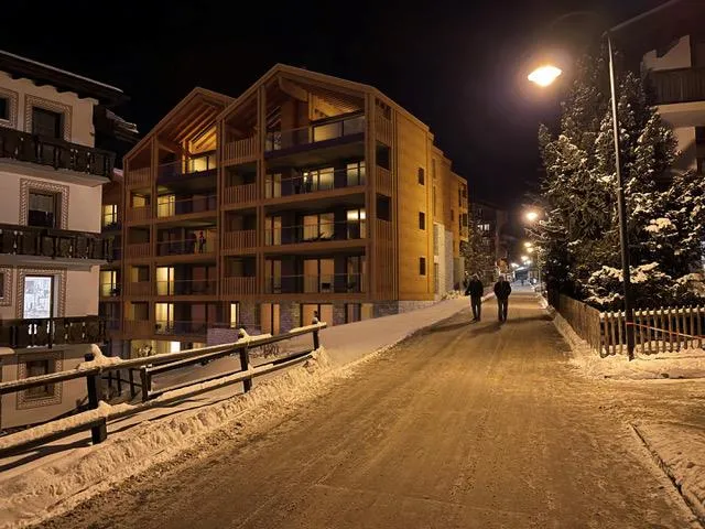 Neubau z'Dufour | 4.5 Zimmewohnung | 3. OG | Erstwohnsitz