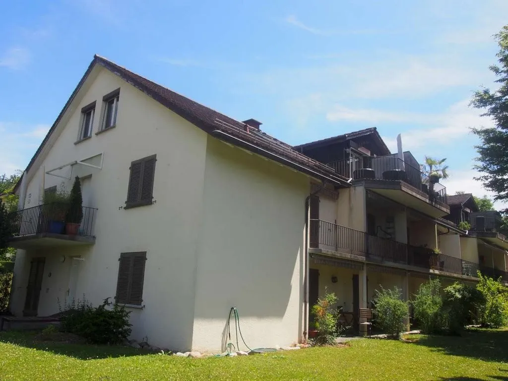 Charmante 2.5-Zimmer-Maisonettewohnung - befristet bis 30.09.2027