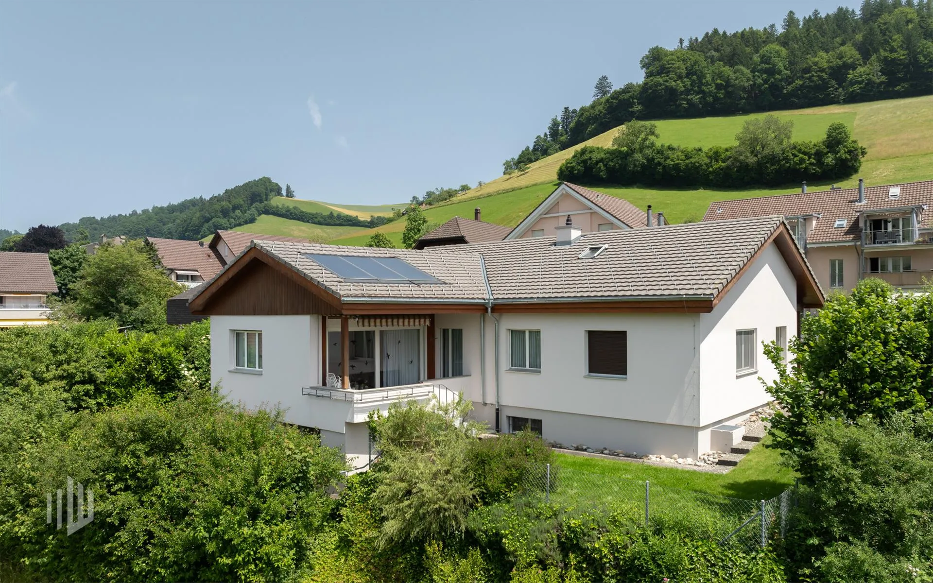 ImmoWyss - 7.5-Zi-Haus auf 2 Etagen mit optionaler Baulandparzelle