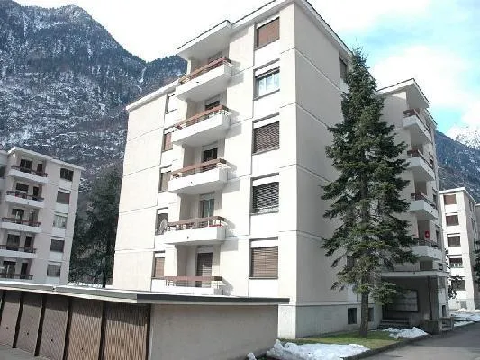 3 1/2-Zimmer-Wohnung im obersten Geschoss