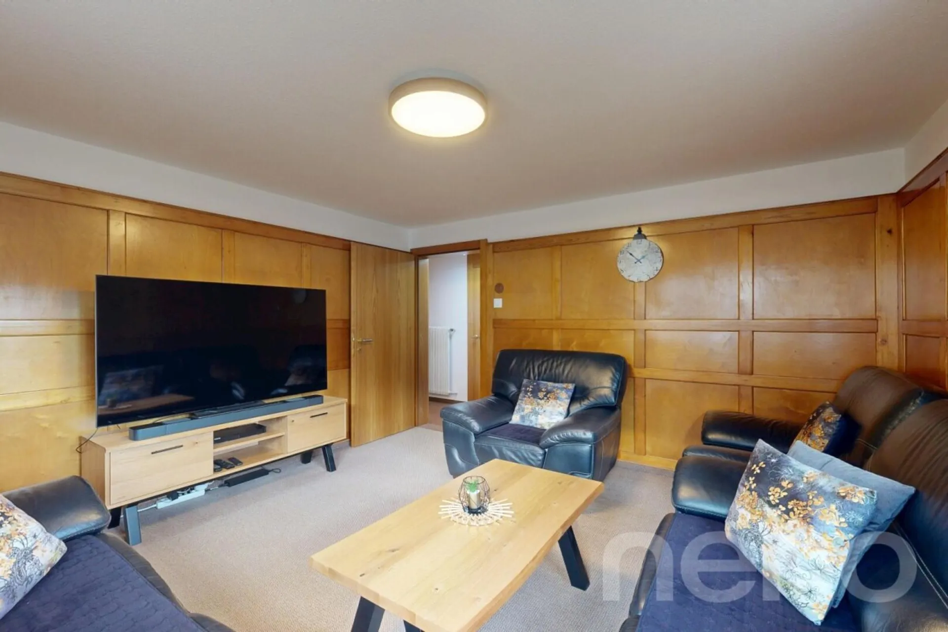 Freistehendes 6.5 Zimmer Einfamilienhaus mit Garten in Wangs