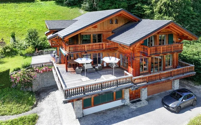 Champéry, Außergewöhnliches Chalet von 450 m2 Wohnfläche - Beschäftigte Leibrente