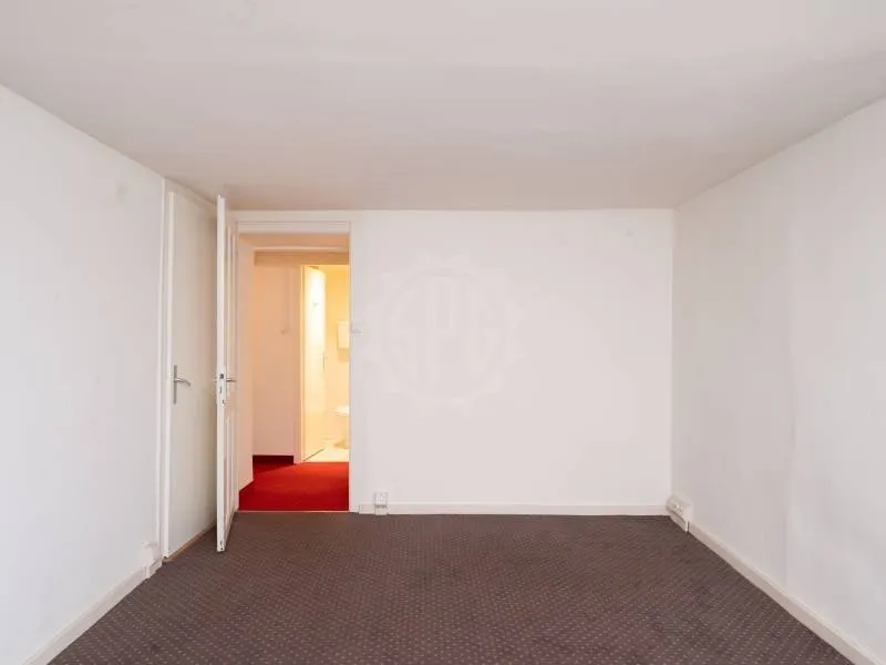 Image 9
