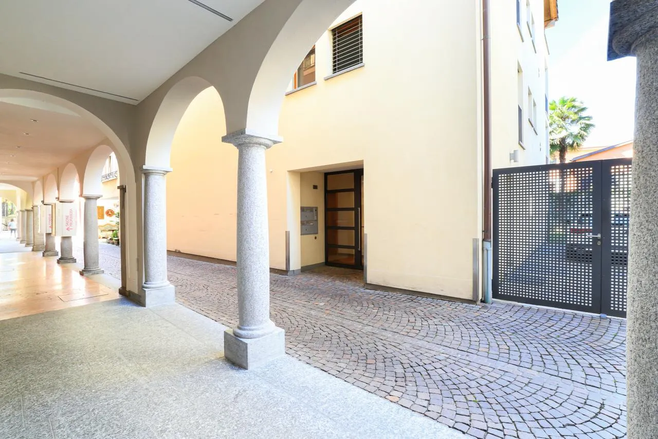 Image 10